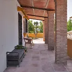 Mediterranean Near The Sea In - Palmeras 23a *