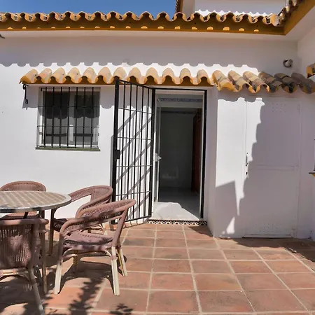 Mediterranean Near The Sea In - Palmeras 23a Holiday home *