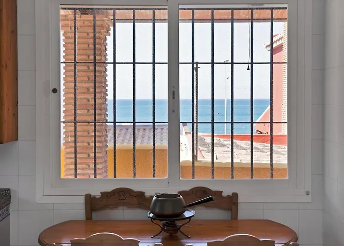 Mediterranean Near The Sea In - Palmeras 23a * Марбелья