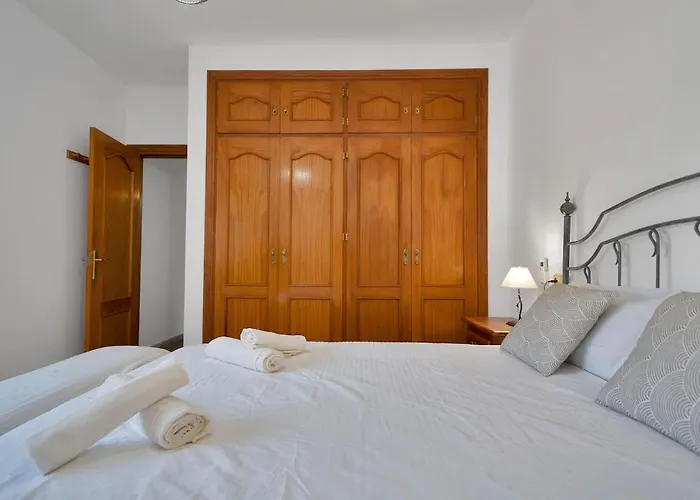 Mediterranean Near The Sea In - Palmeras 23a * Марбелья