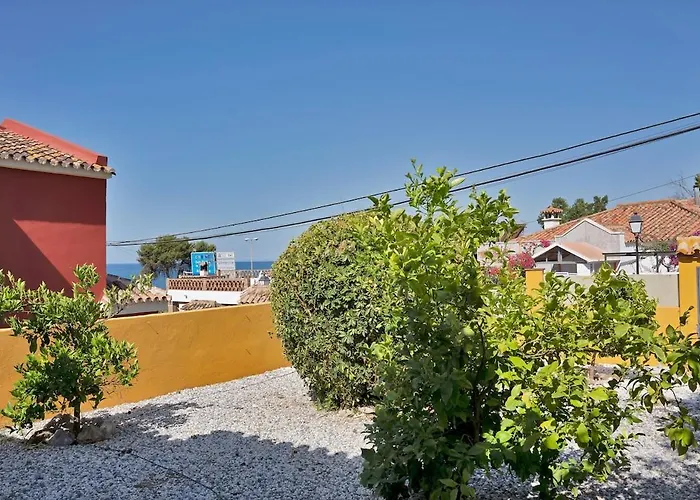 Апартаменты Mediterranean Near The Sea In - Palmeras 23a