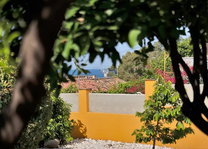 Апартаменты Mediterranean Near The Sea In - Palmeras 23a