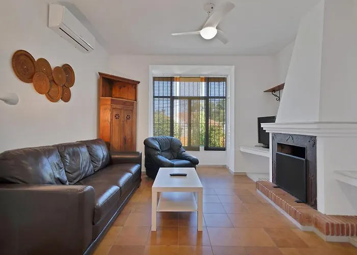 Mediterranean Near The Sea In - Palmeras 23a * Марбелья