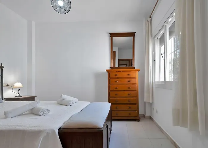 Mediterranean Near The Sea In - Palmeras 23a * Марбелья