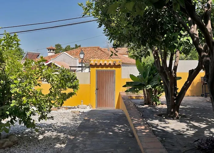 Mediterranean Near The Sea In - Palmeras 23a * Марбелья